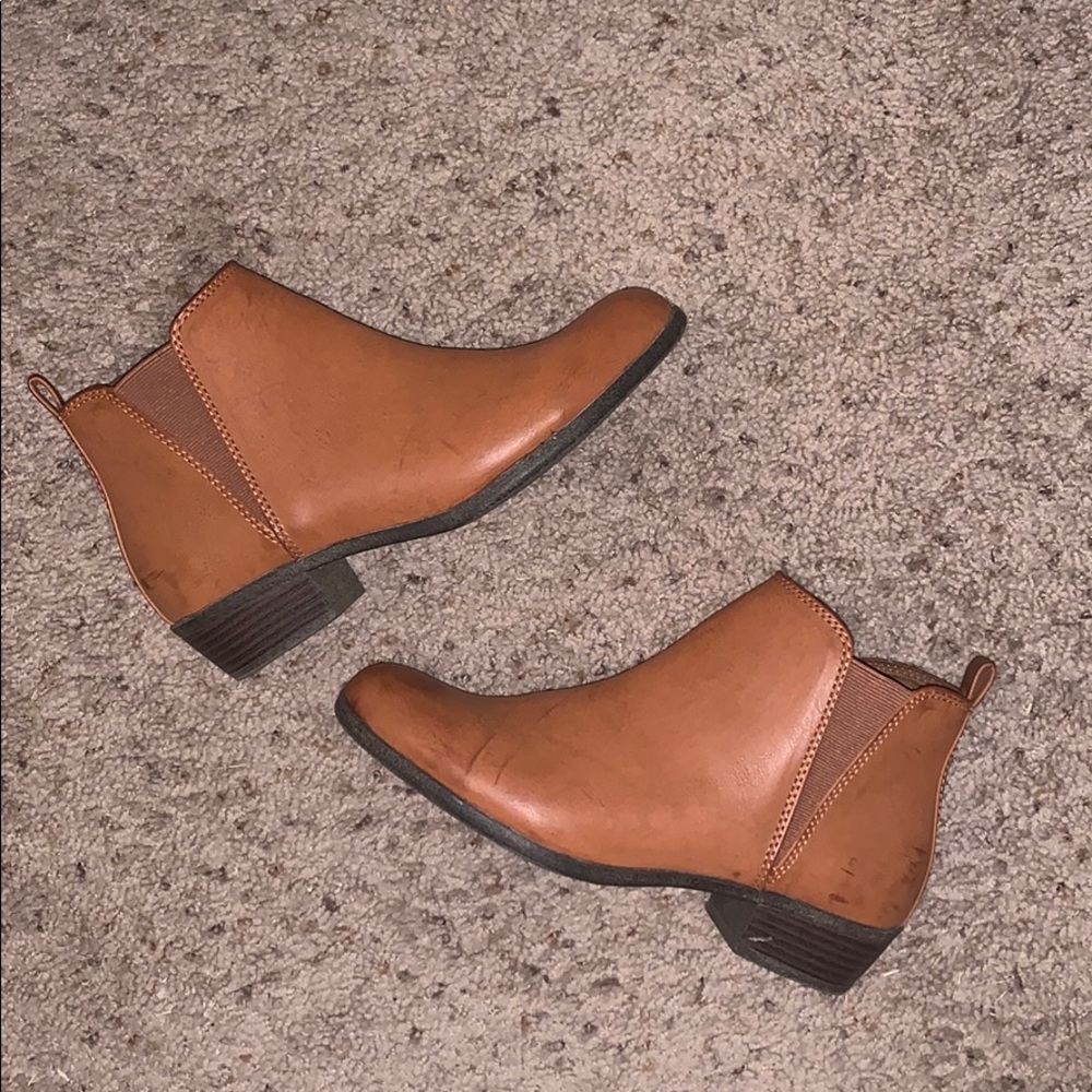 Cognac SO Booties